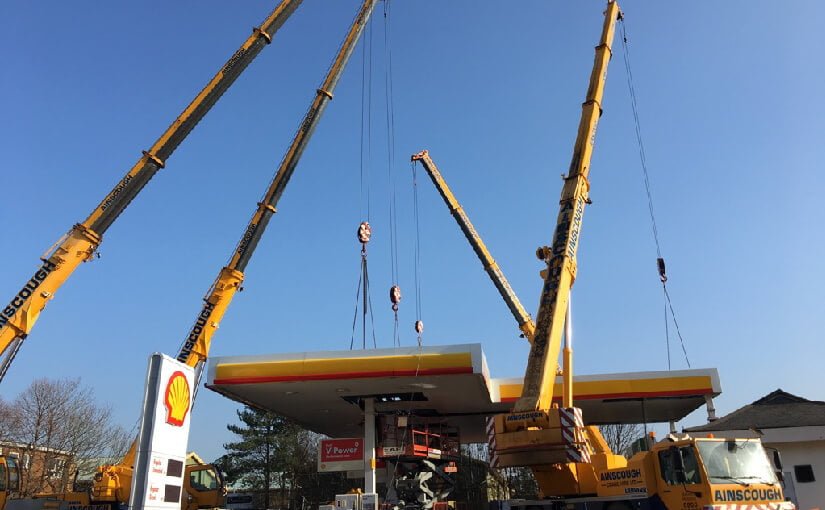 Ainscough Crane Hire raises the roof at Shell service station