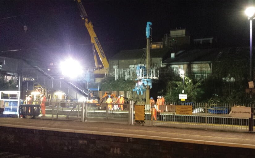 Ainscough digs deep at Crossrail’s Ealing Broadway